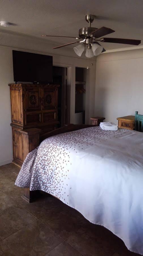 Whitten Inn ואן הורן מראה חיצוני תמונה